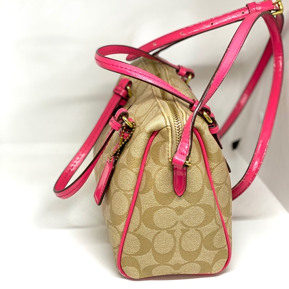 COACH Leather Signature Convertible Crossbody Bag - Picture 4 of 10